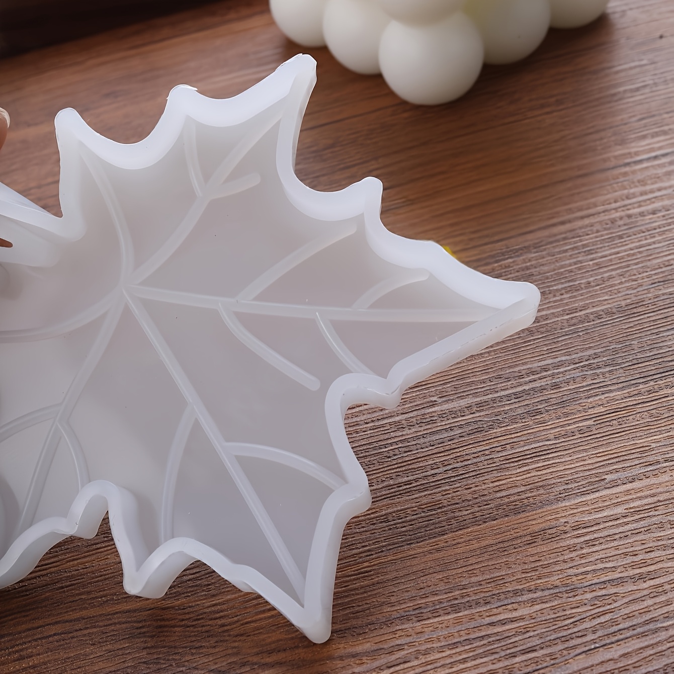 1PC Maple Leaf shaped Silicone - Candle Making Activity review and price